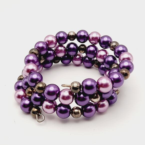 Vintage 1950s Purple Faux Pearl Memory Wire Bracelet - Picture 6 of 10